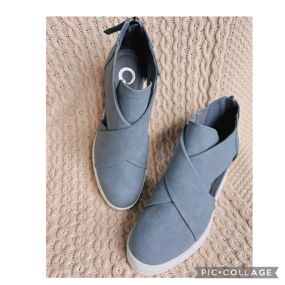 Journee Collection Blue Slip-On Crisscross Sneakers